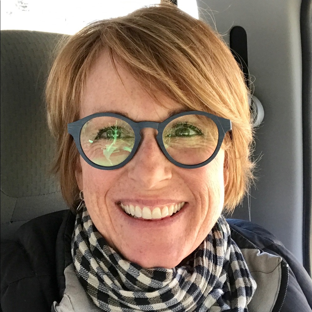 Meet your Posher, Mica